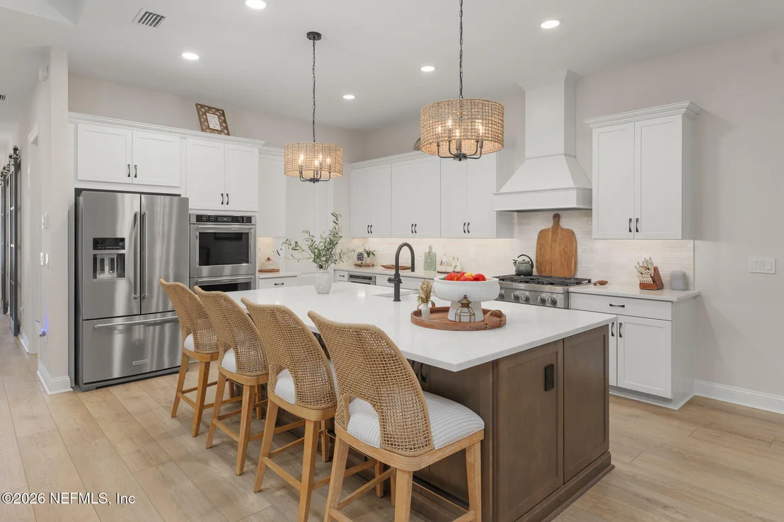 Photo of 431 PINE LEAF Drive