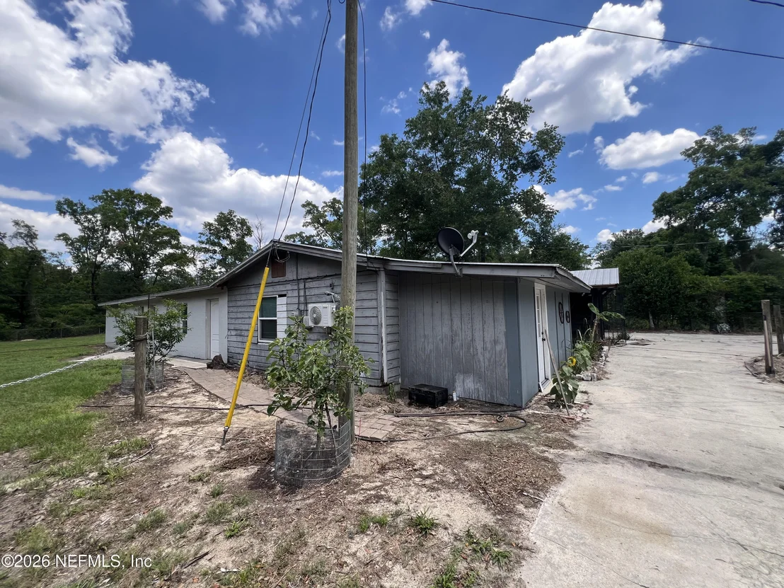 Photo of 468 TAYLOR Avenue