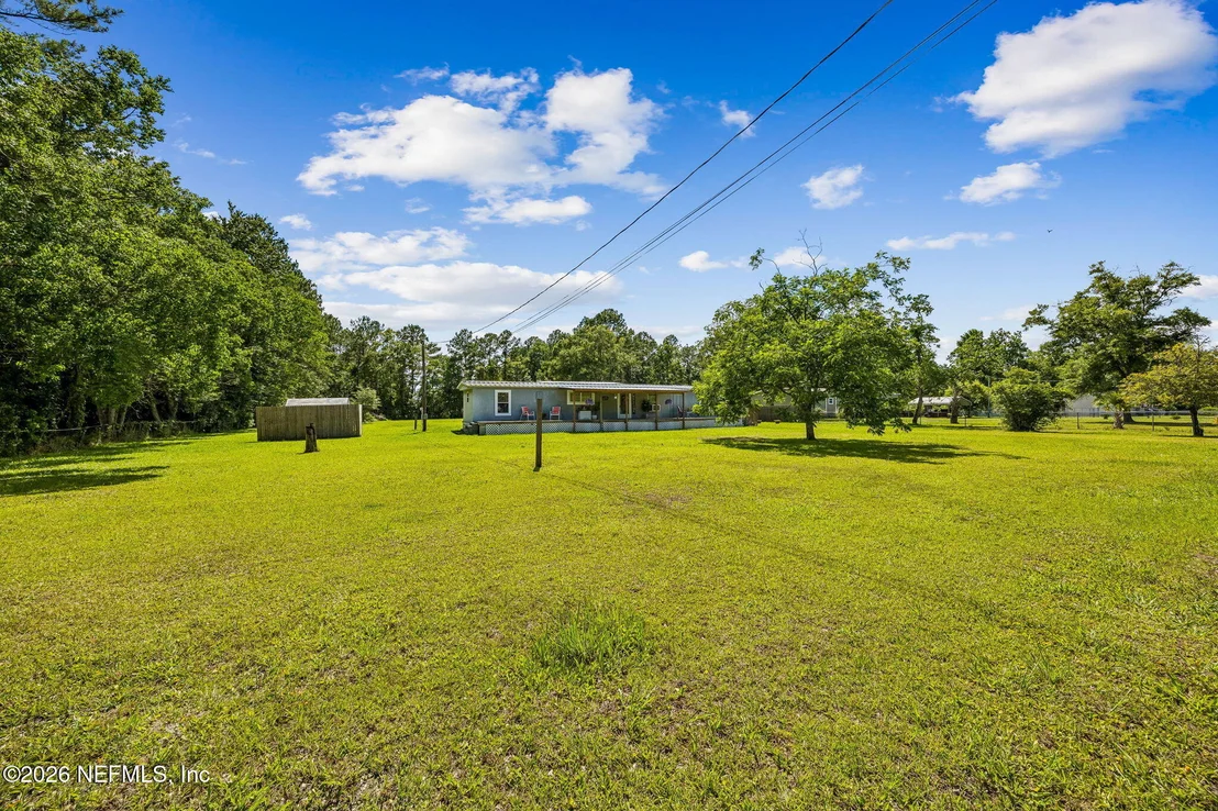 Photo of 15690 SEARS Road