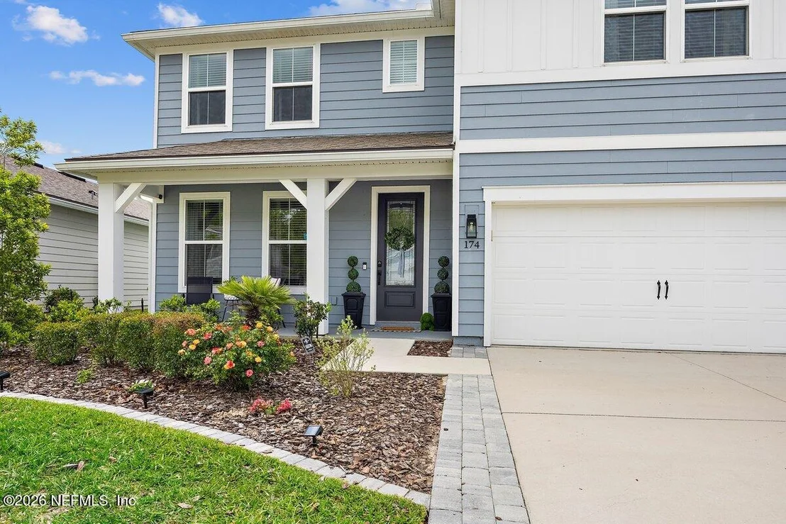Photo of 174 MYRTLE OAK Court