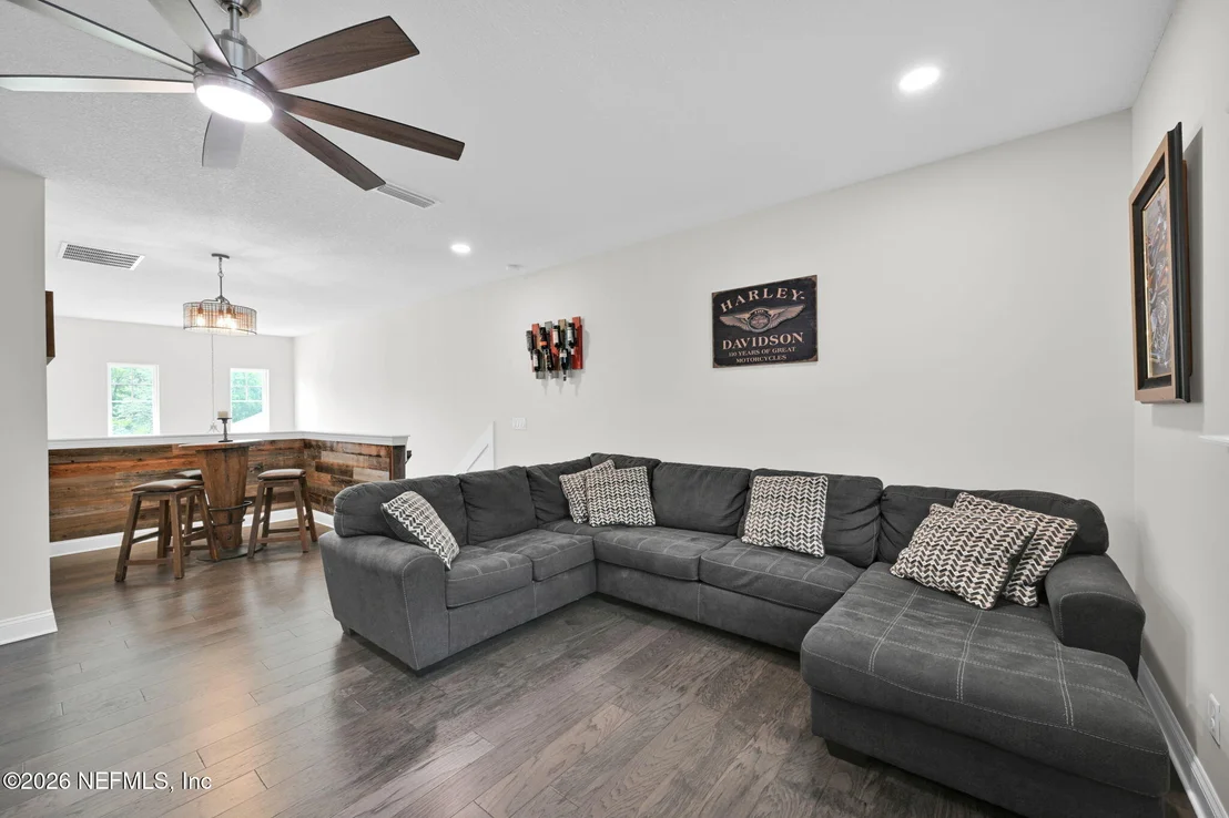 Photo of 276 BACK CREEK Drive