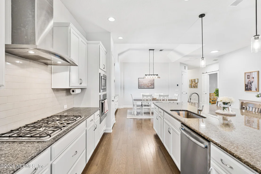 Photo of 55 PALISADE Drive