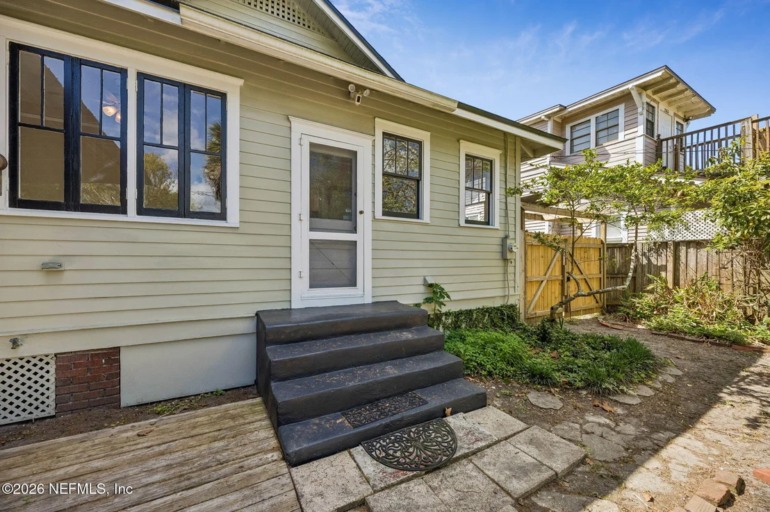 Photo of 2157 ERNEST Street