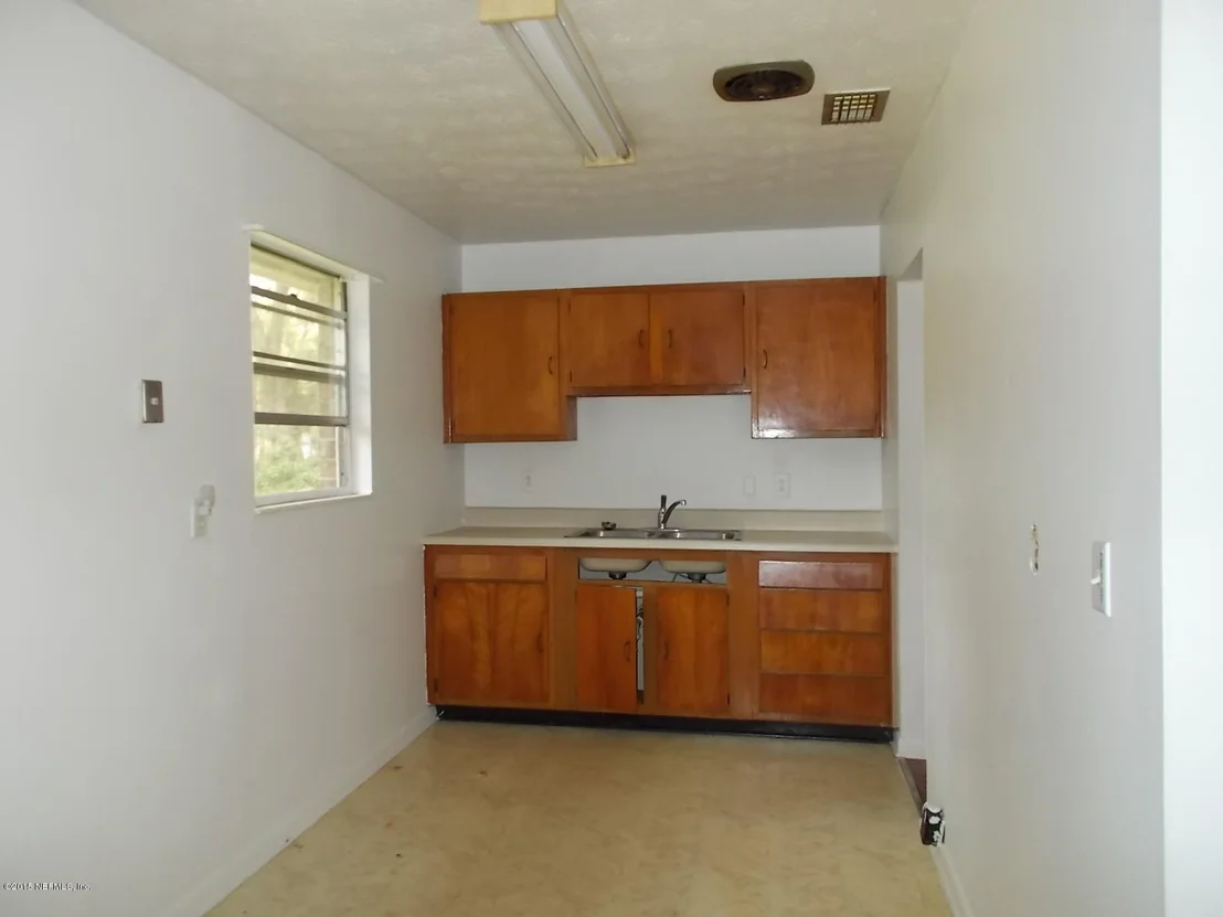 Photo of 3208 WALSER Road