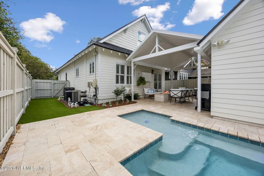Photo of 3633 PINE Street