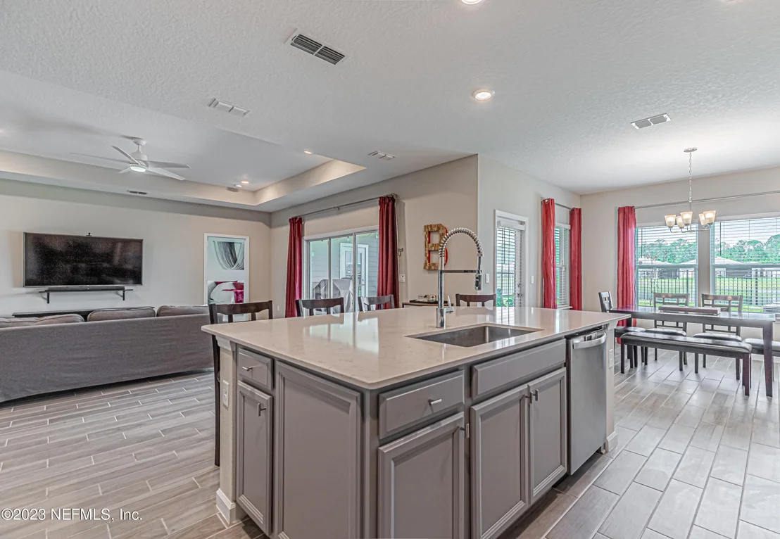 Photo of 9627 LOVAGE Lane