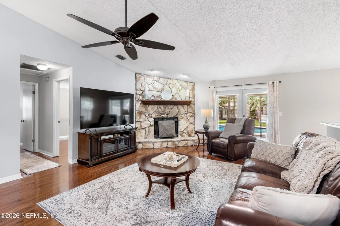 Photo of 7260 EAGLES PERCH Drive