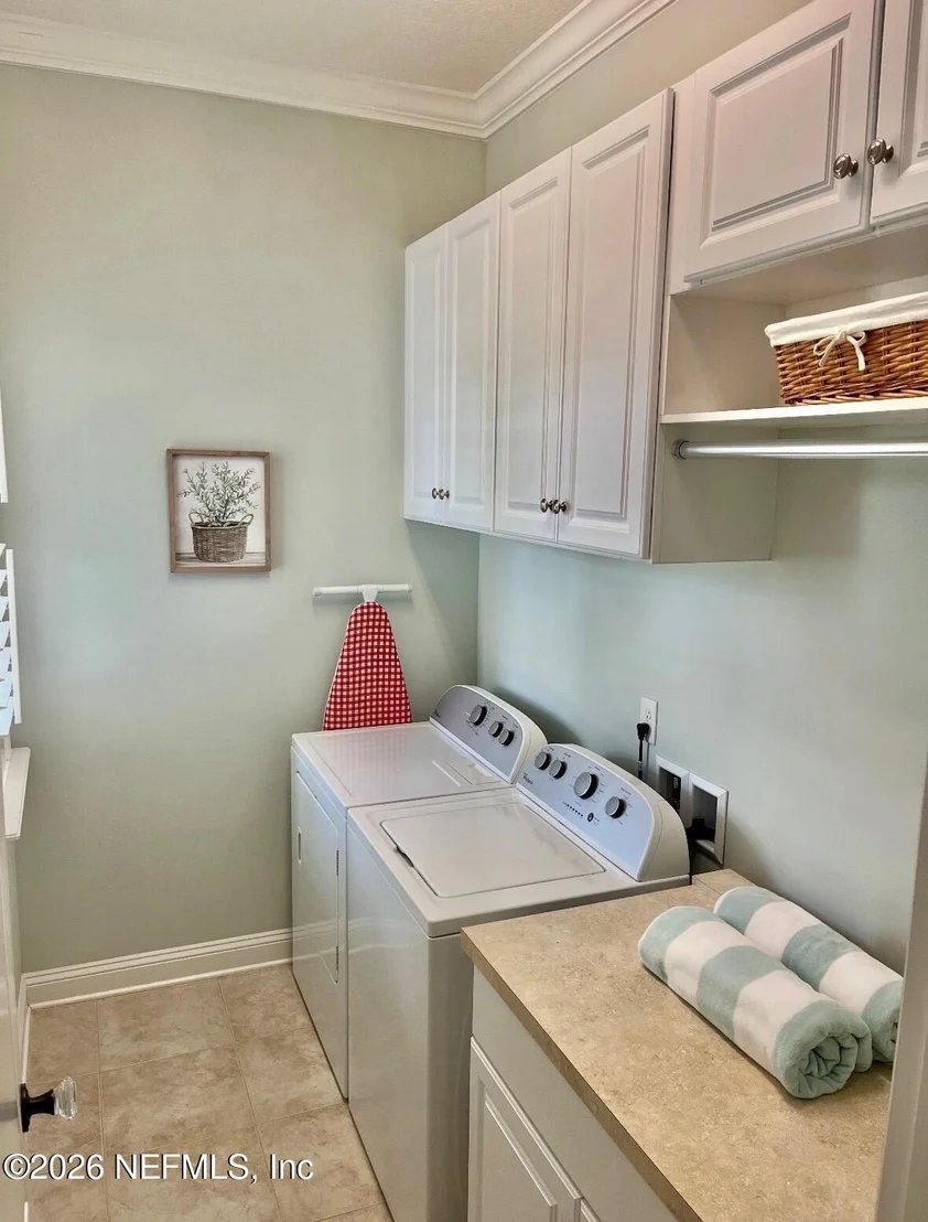 Photo of 1624 SUGAR LOAF Lane