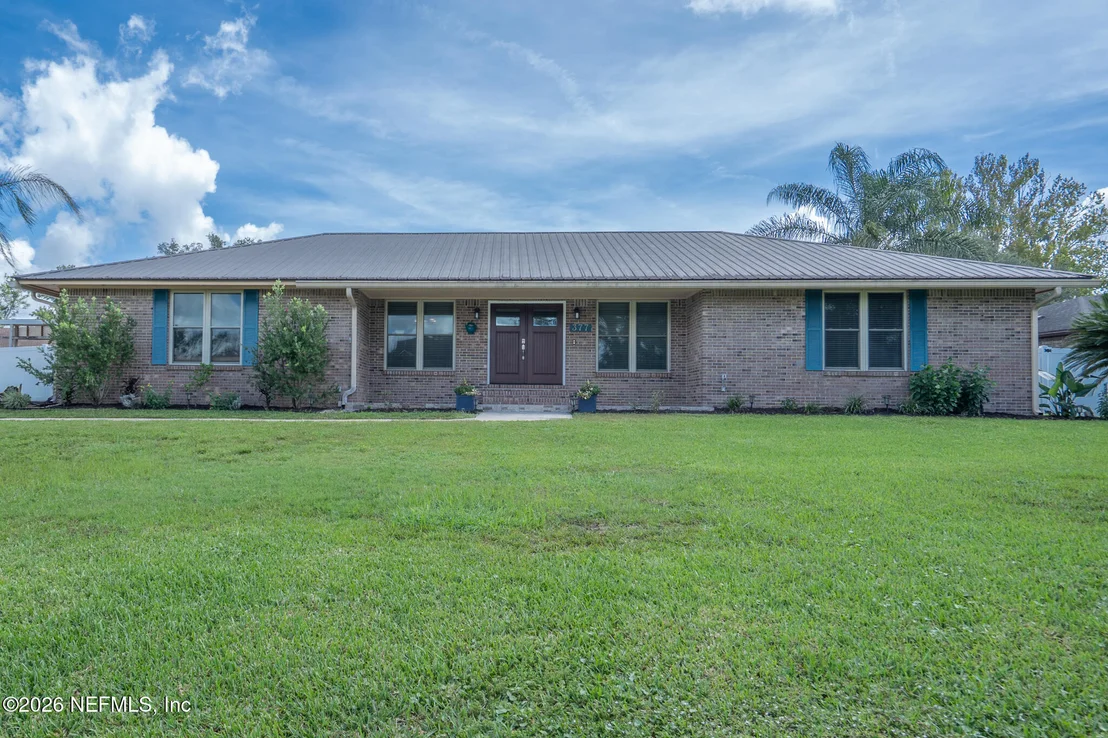 Photo of 377 FOXRIDGE Road
