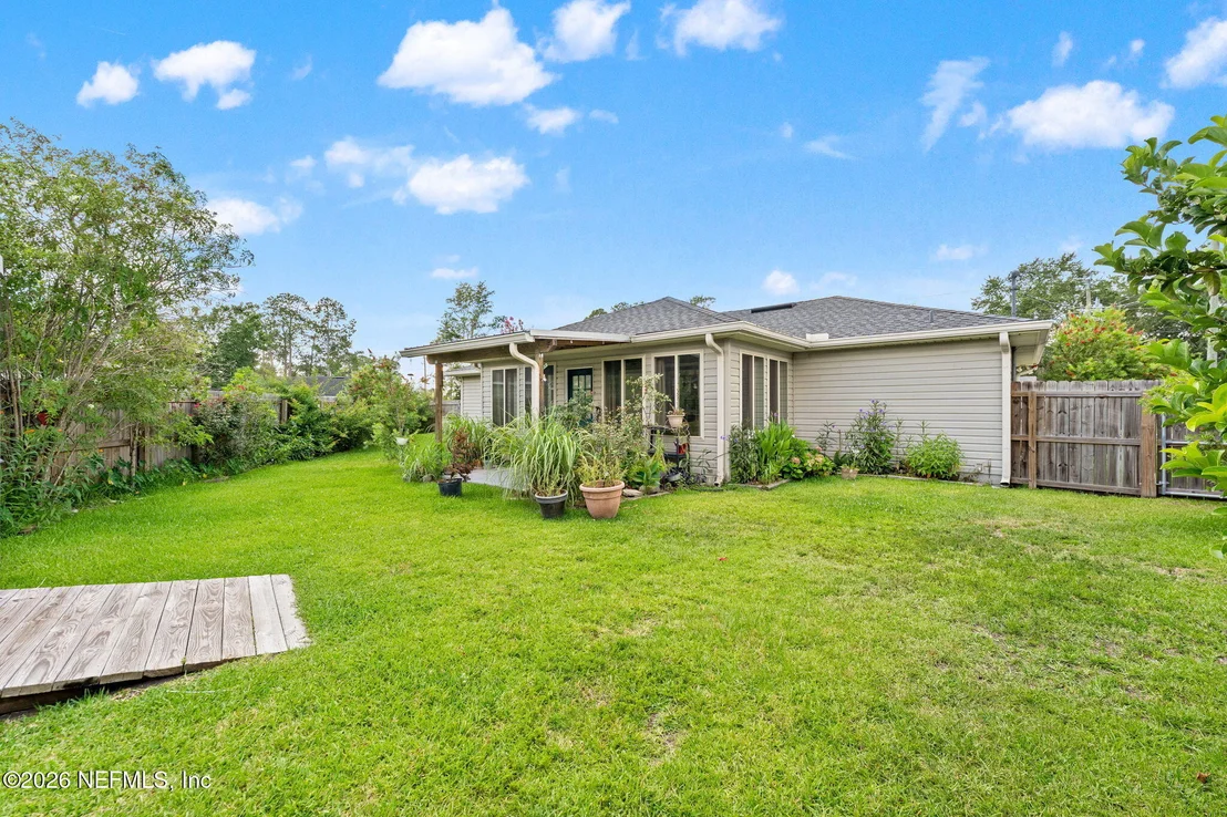 Photo of 489 TIMBERLANE Drive