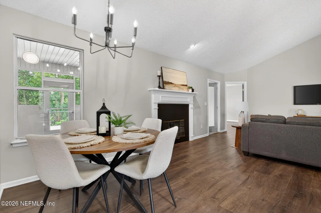 Photo of 8319 SPRINGTREE Road