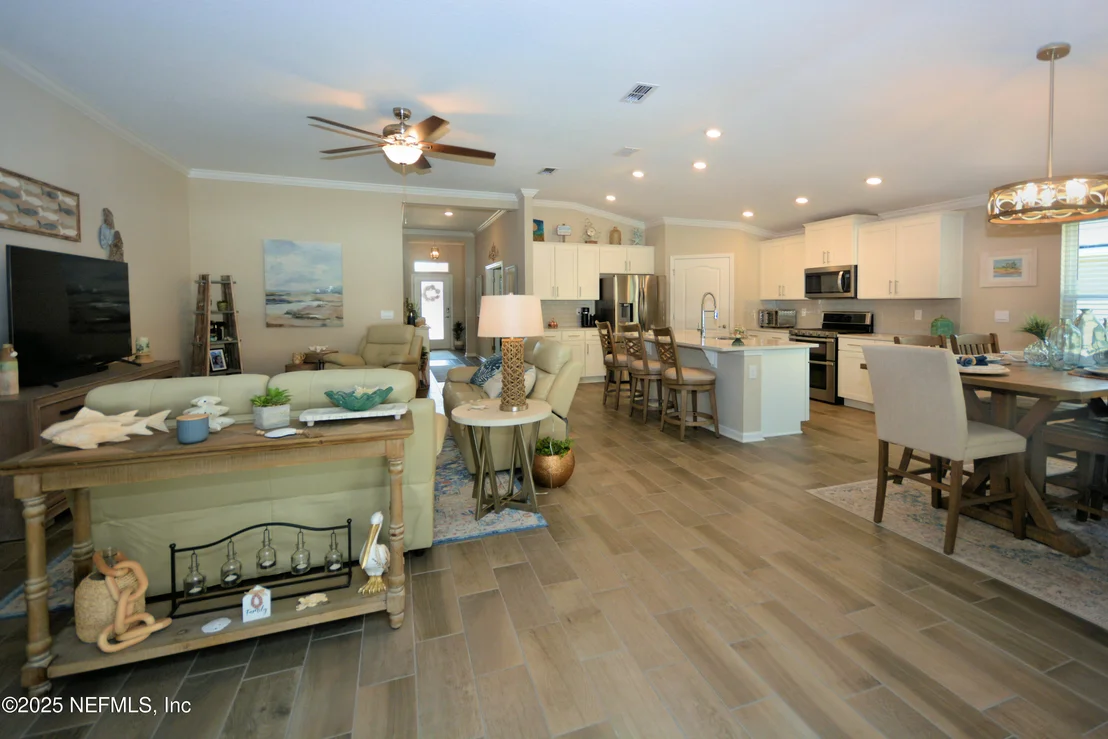 Photo of 143 DOVE TREE Lane