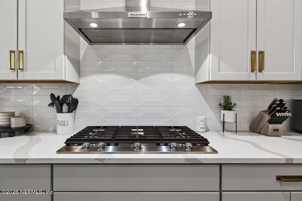 Photo of 383 SAPLING Terrace