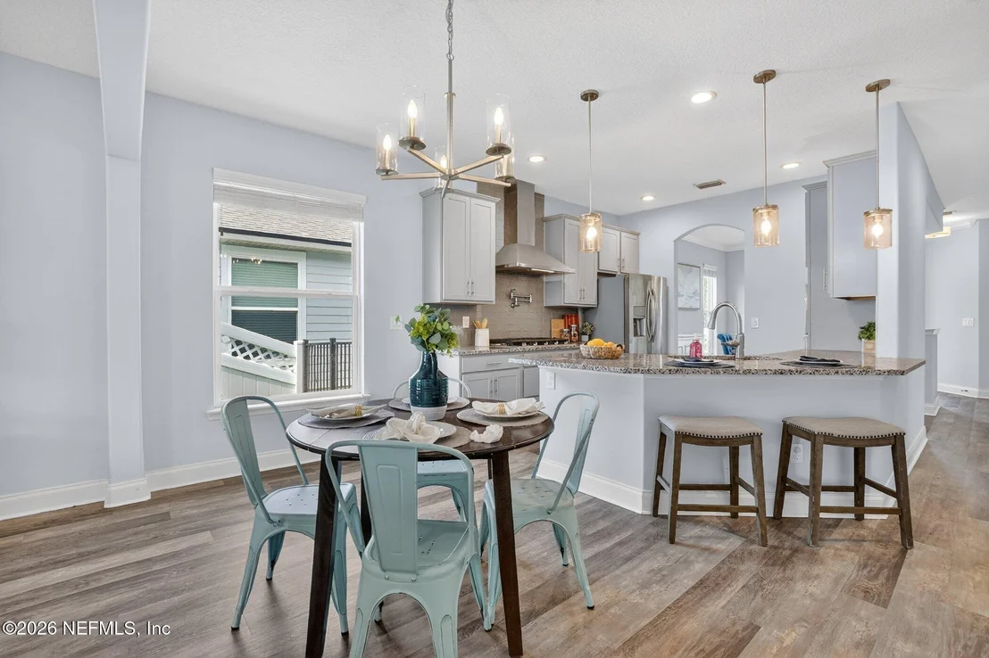 Photo of 232 CREEKMORE Drive