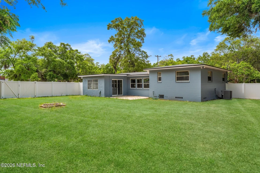 Photo of 4013 ROGERO Road
