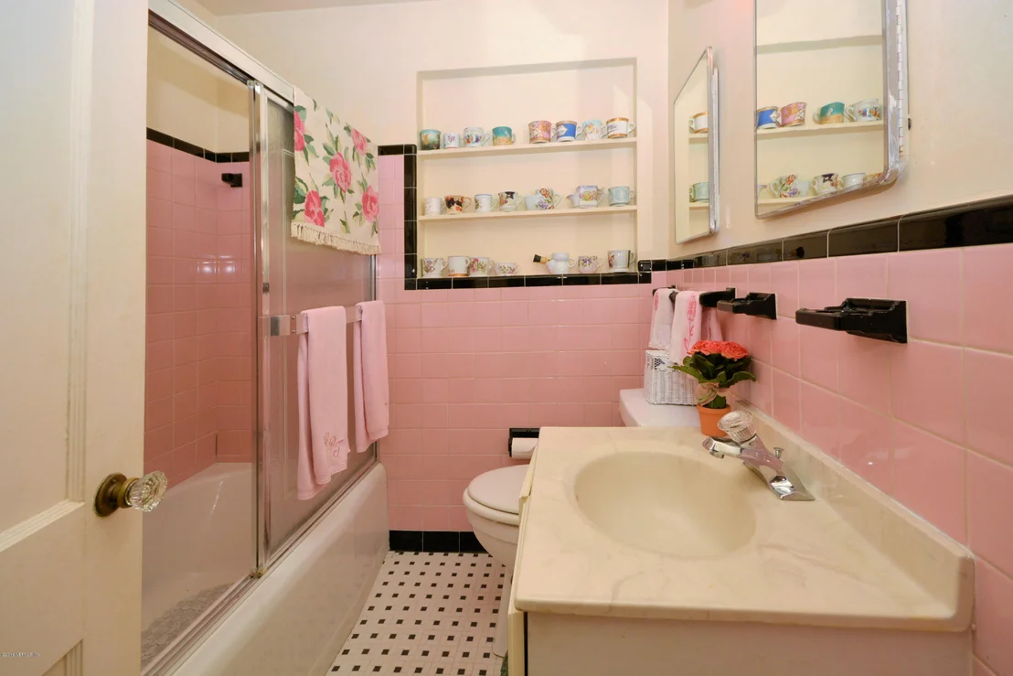 Photo of 3815 HARBOR Drive