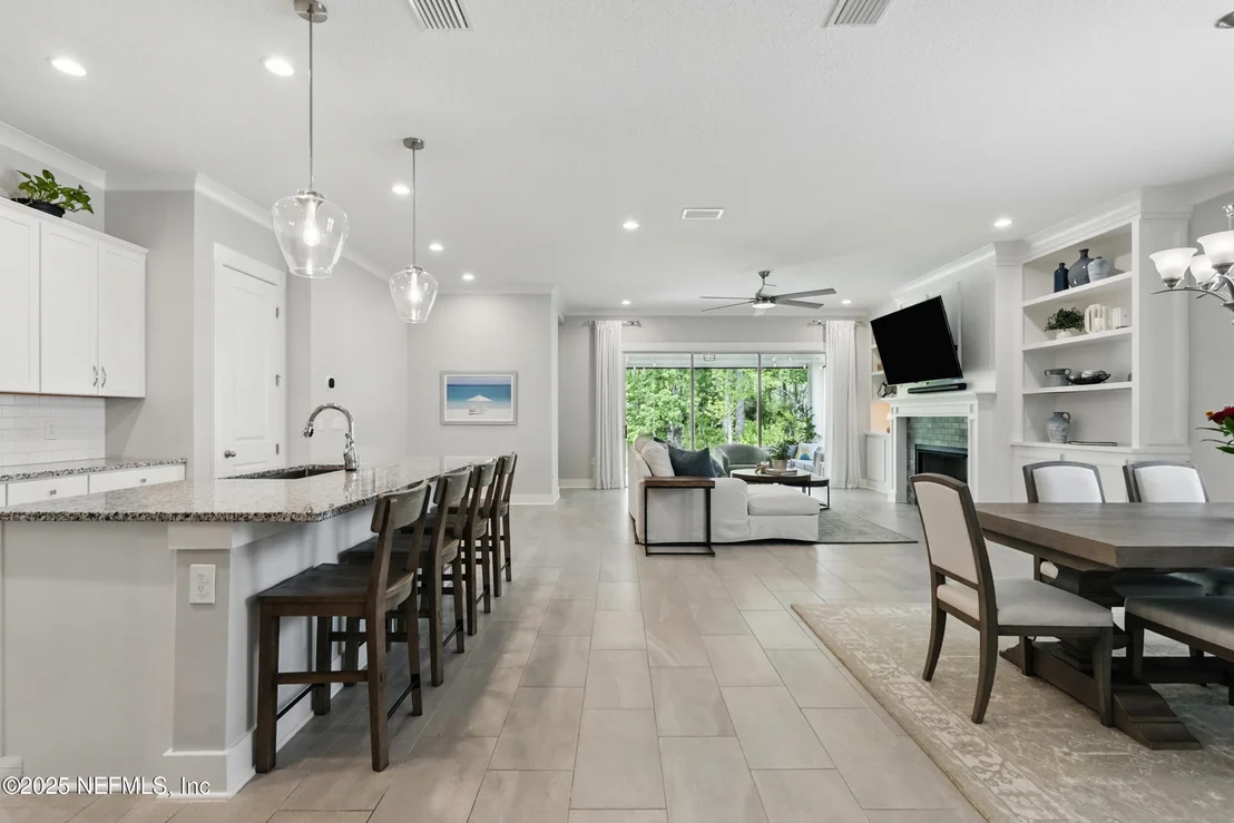 Photo of 9918 FILAMENT Boulevard