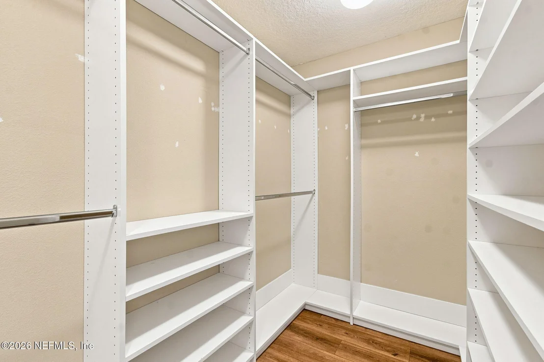Photo of 9592 ABBY GLEN Circle