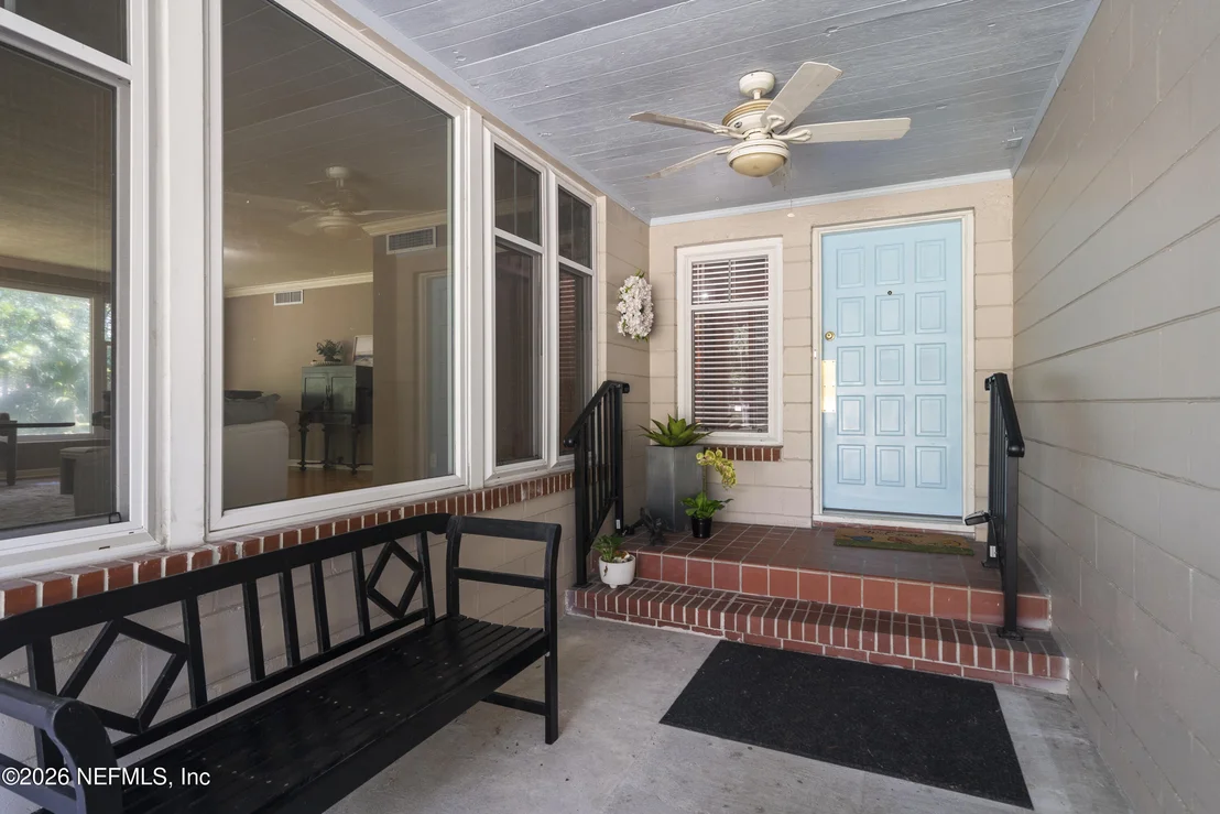 Photo of 1753 JORK Road