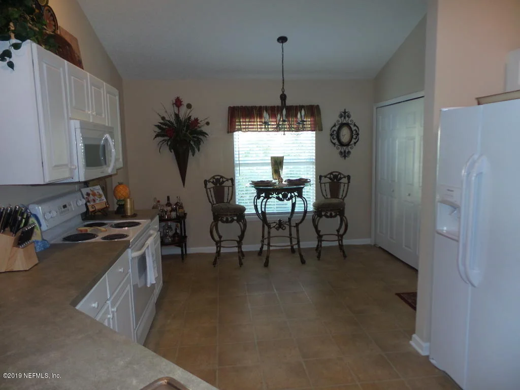 Photo of 1012 OAK ARBOR Circle
