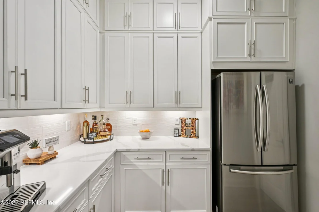 Photo of 32 HIGH OAKS Place