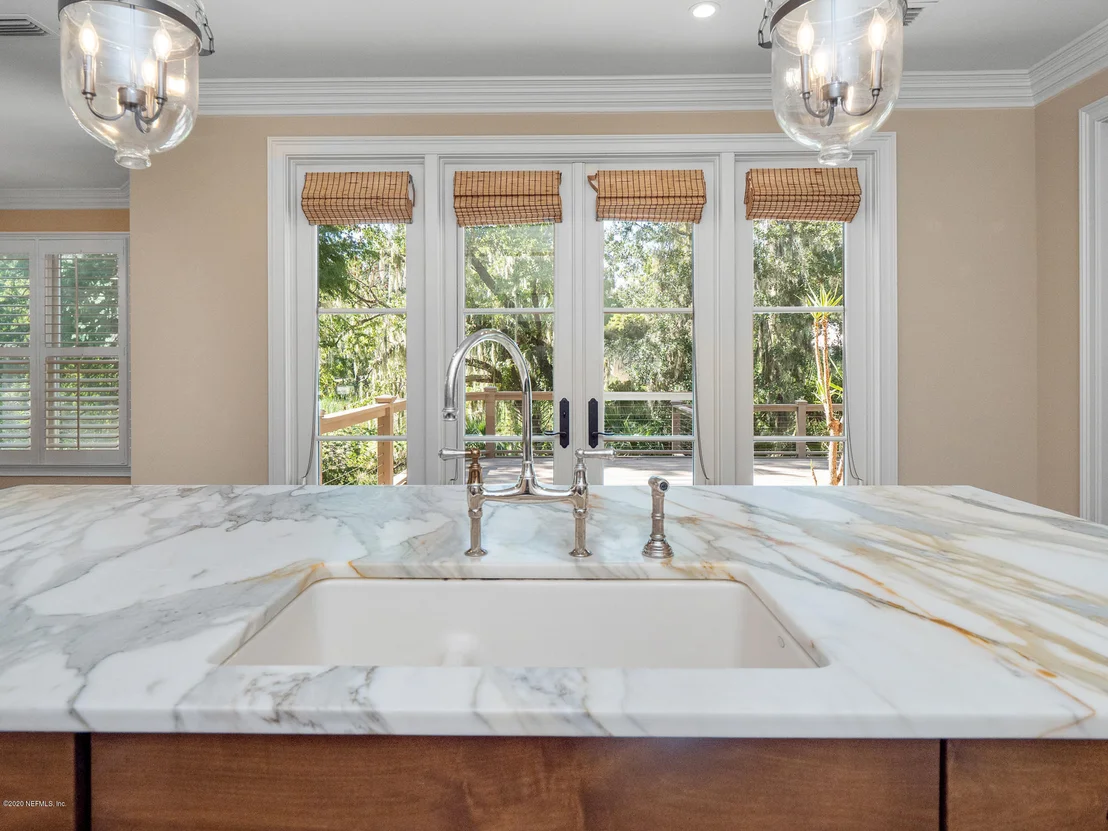 Photo of 906 GREENRIDGE Road