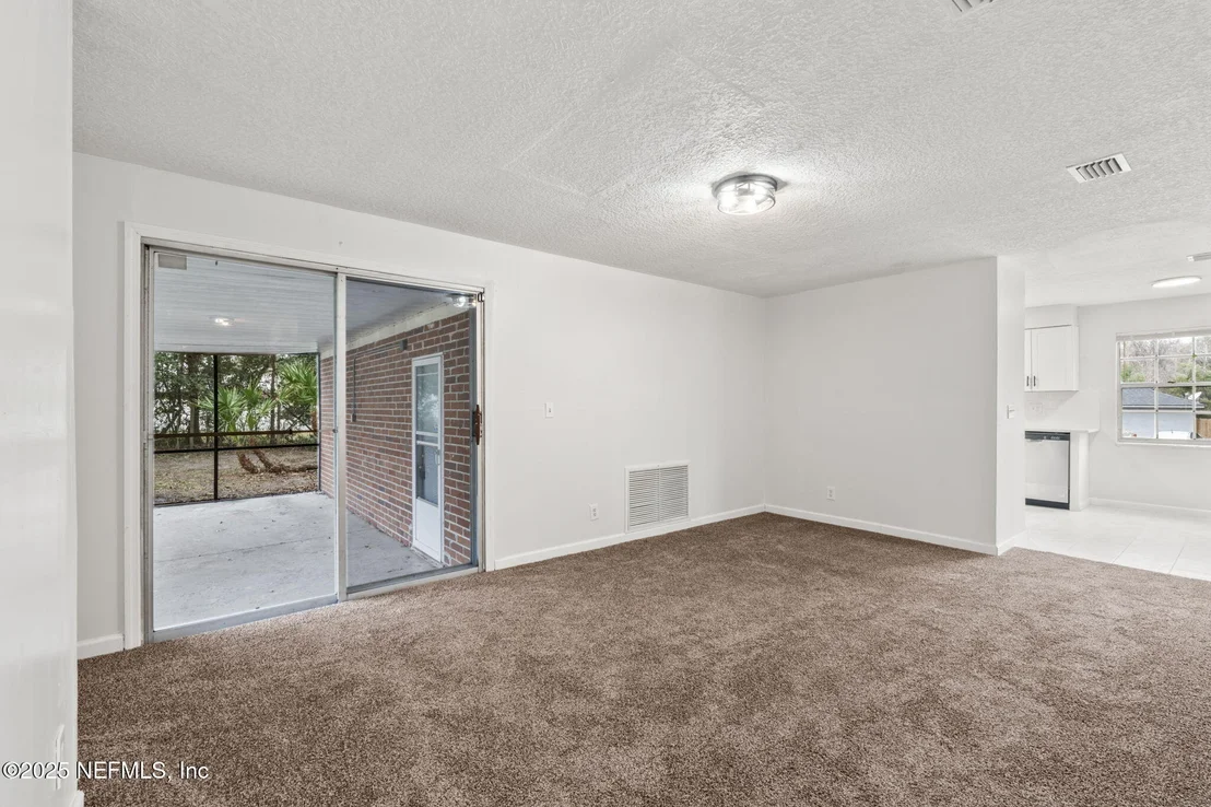 Photo of 432 NEPTUNE Road