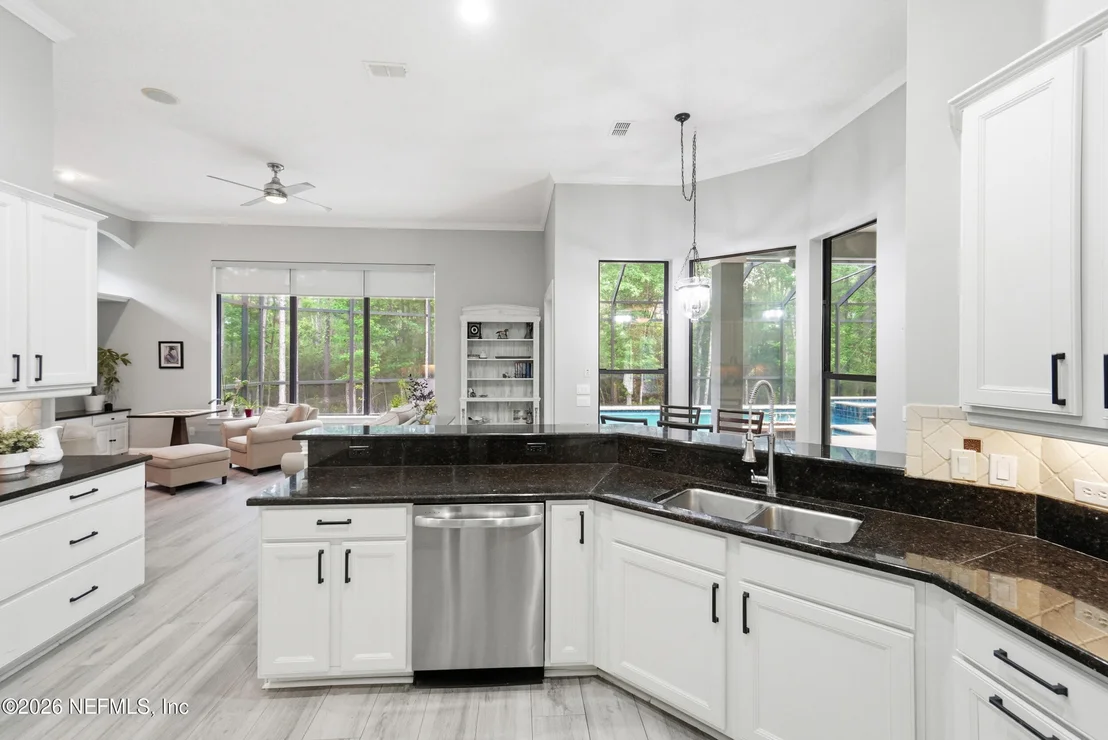 Photo of 721 CARTHAGE Place