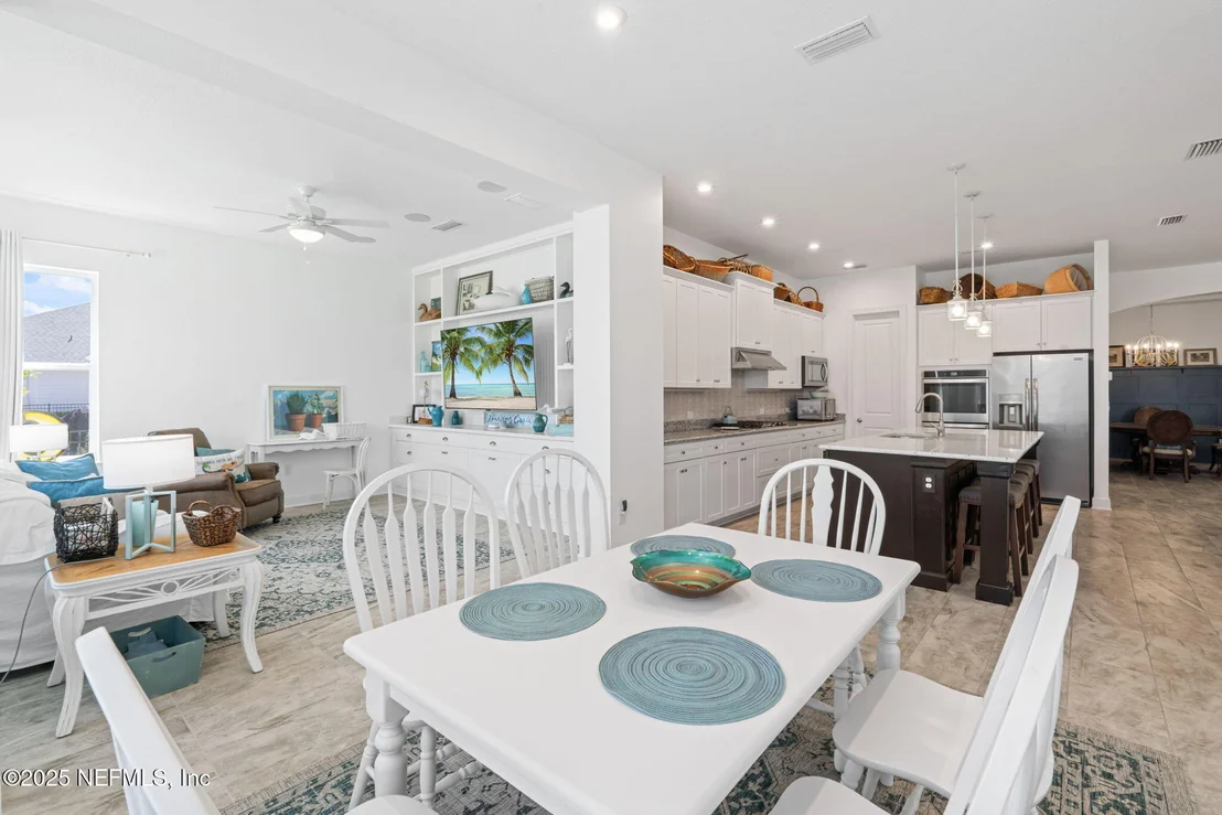Photo of 63 BRADDOCK Court