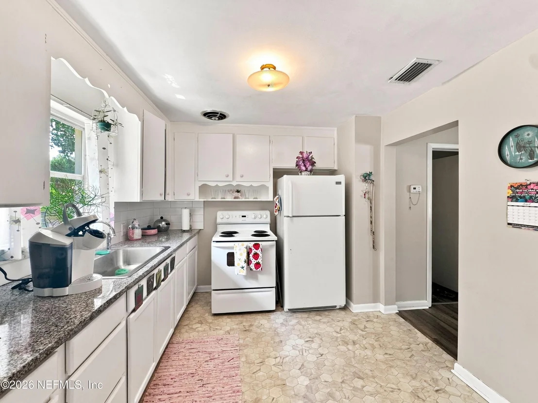 Photo of 2304 RANDY Road