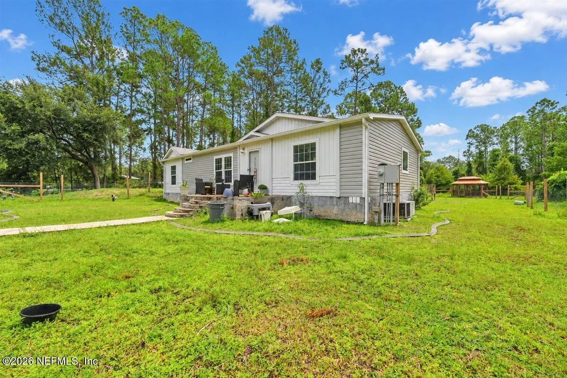 Photo of 676 S COUNTY ROAD 315