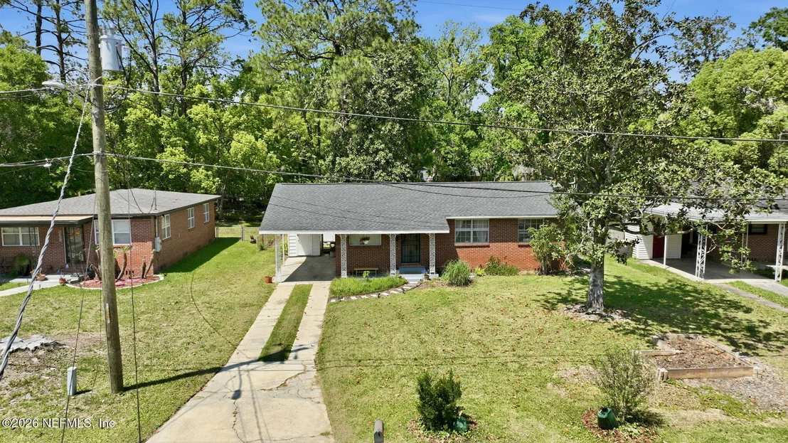 Photo of 5359 ROYCE Avenue