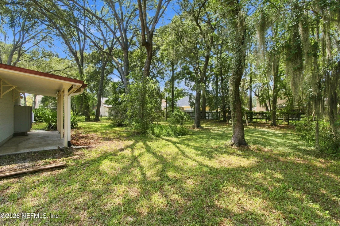 Photo of 1478 GATELY Road