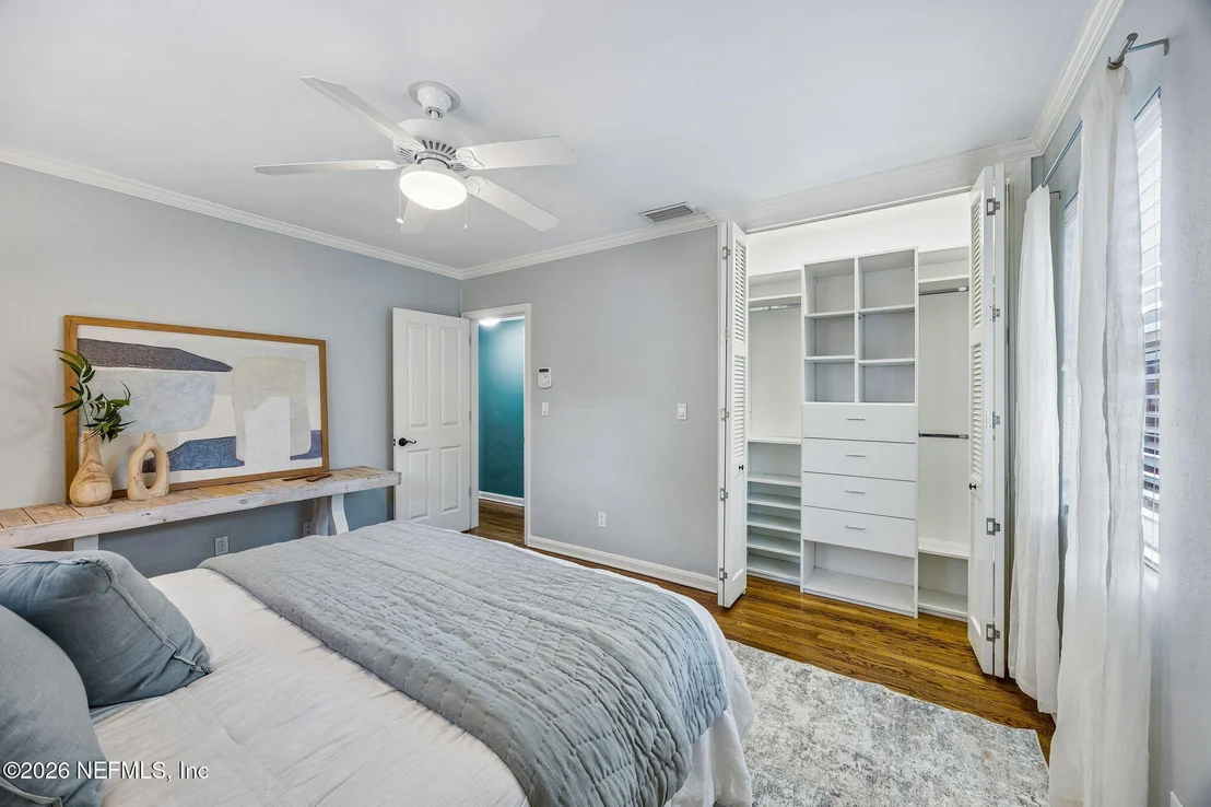 Photo of 5448 DIAZ Place