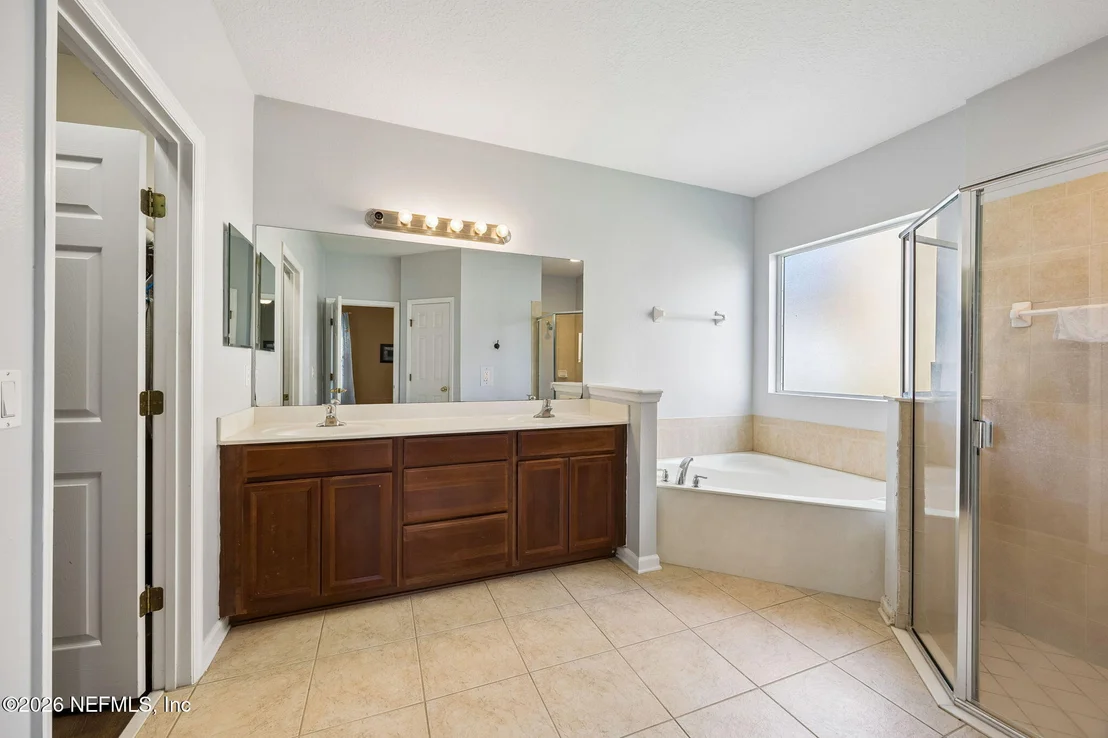 Photo of 5907 WIND CAVE Lane