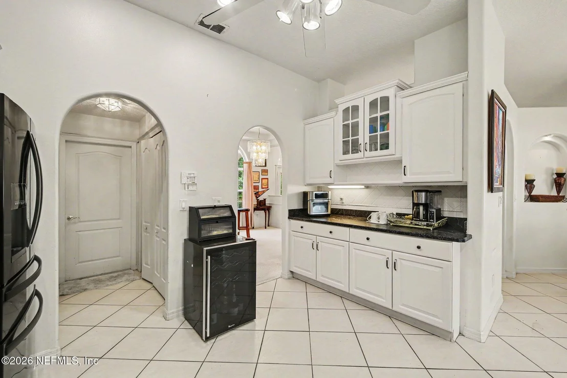 Photo of 7 EDWARD Drive