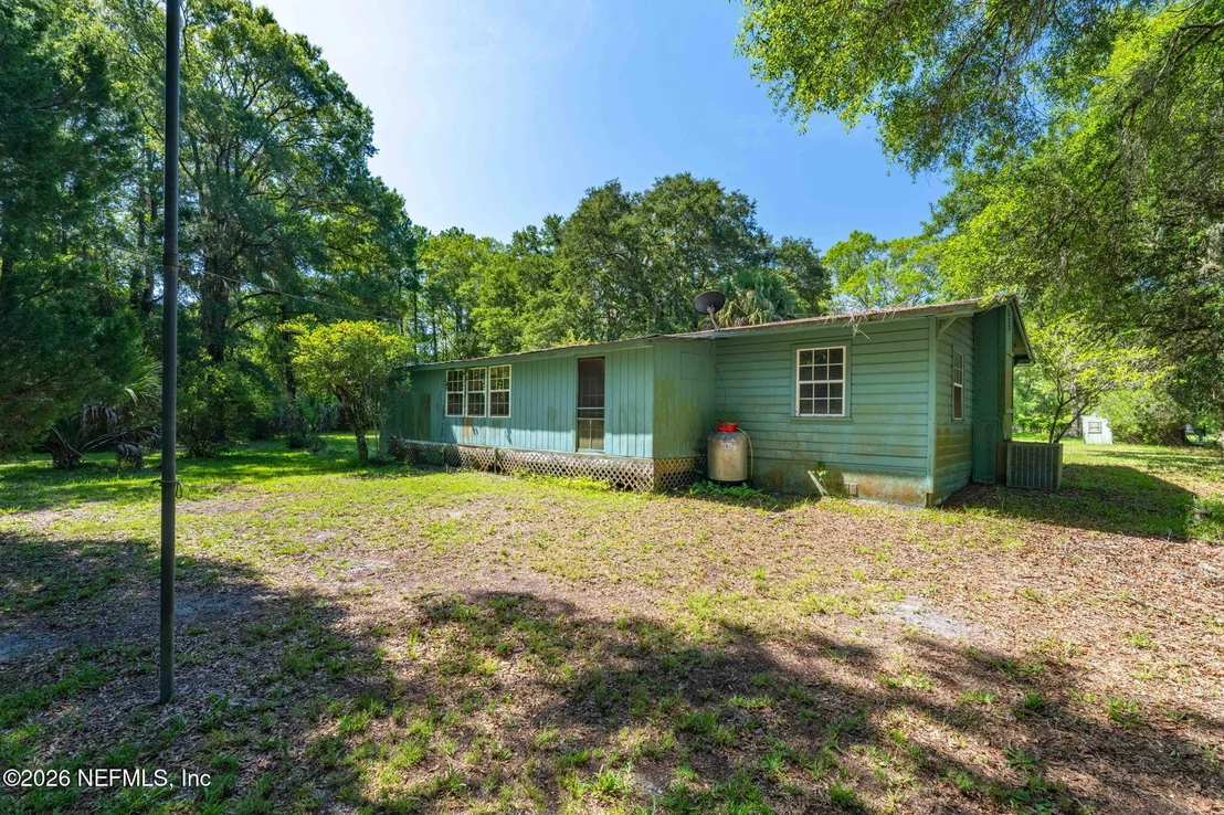 Photo of 48565 CRAWFORD Lane
