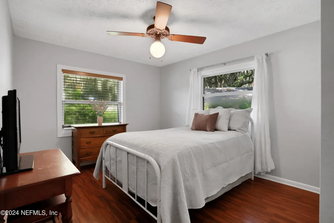 Photo of 6468 RIVER POINT Drive