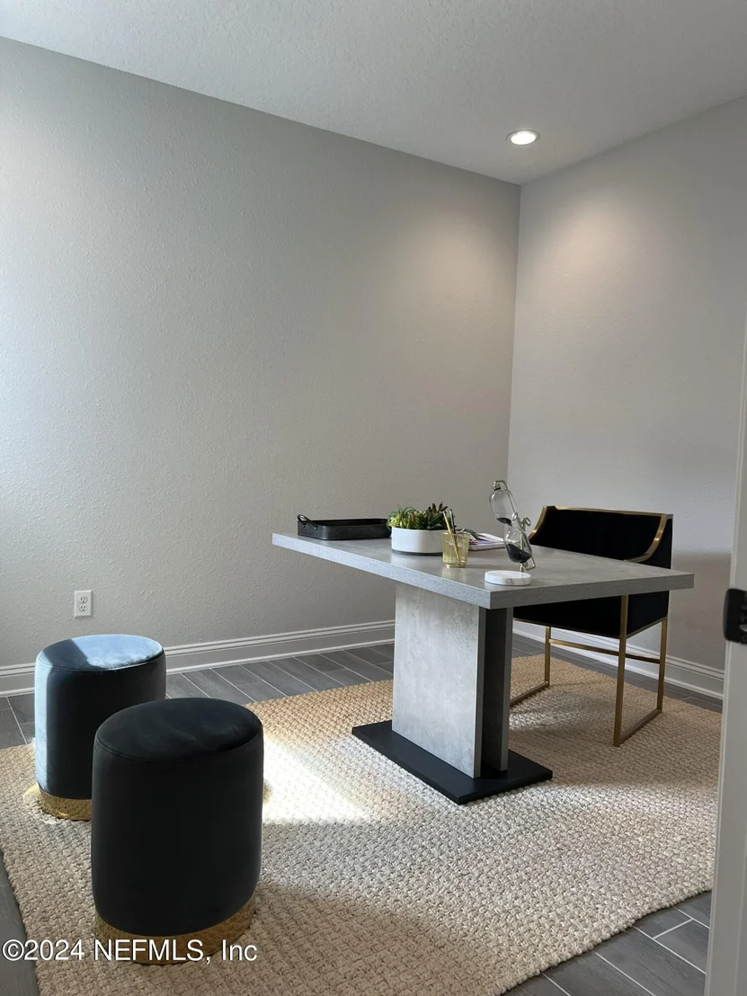 Photo of 64 WAVERLY Way