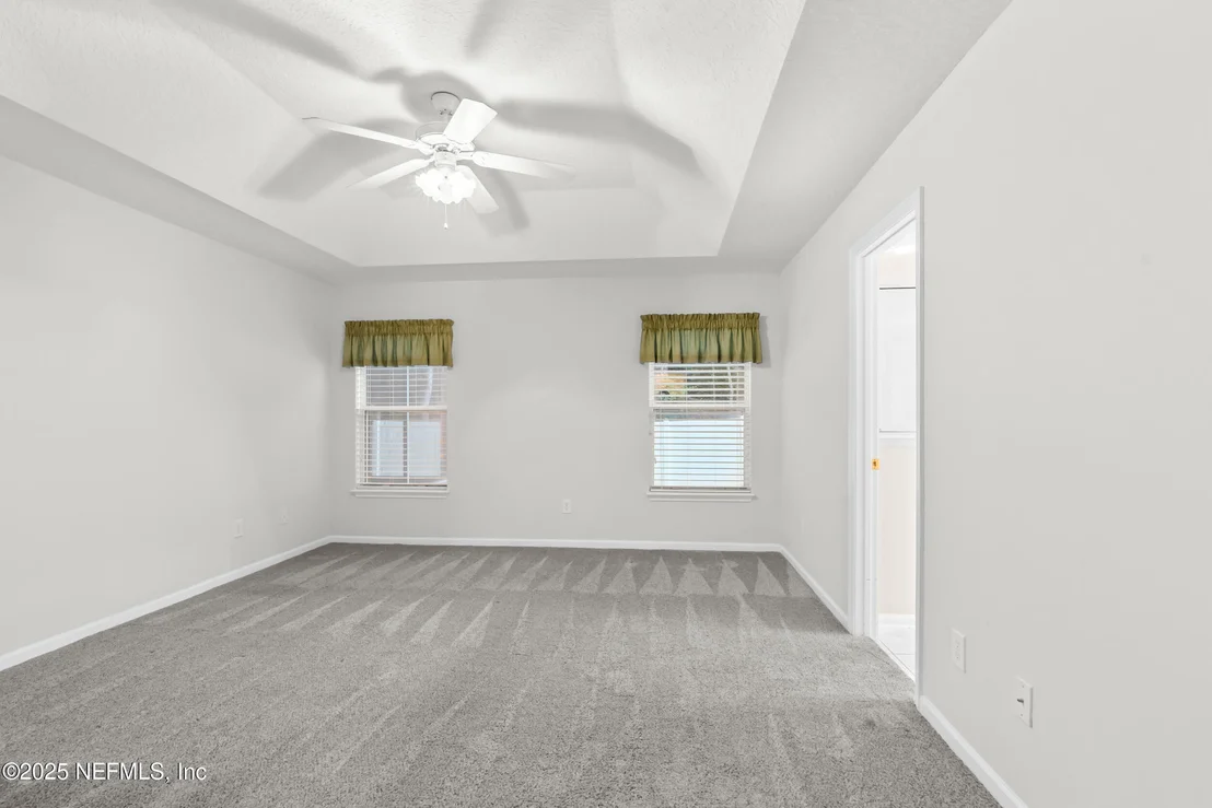 Photo of 648 E TROPICAL TRACE