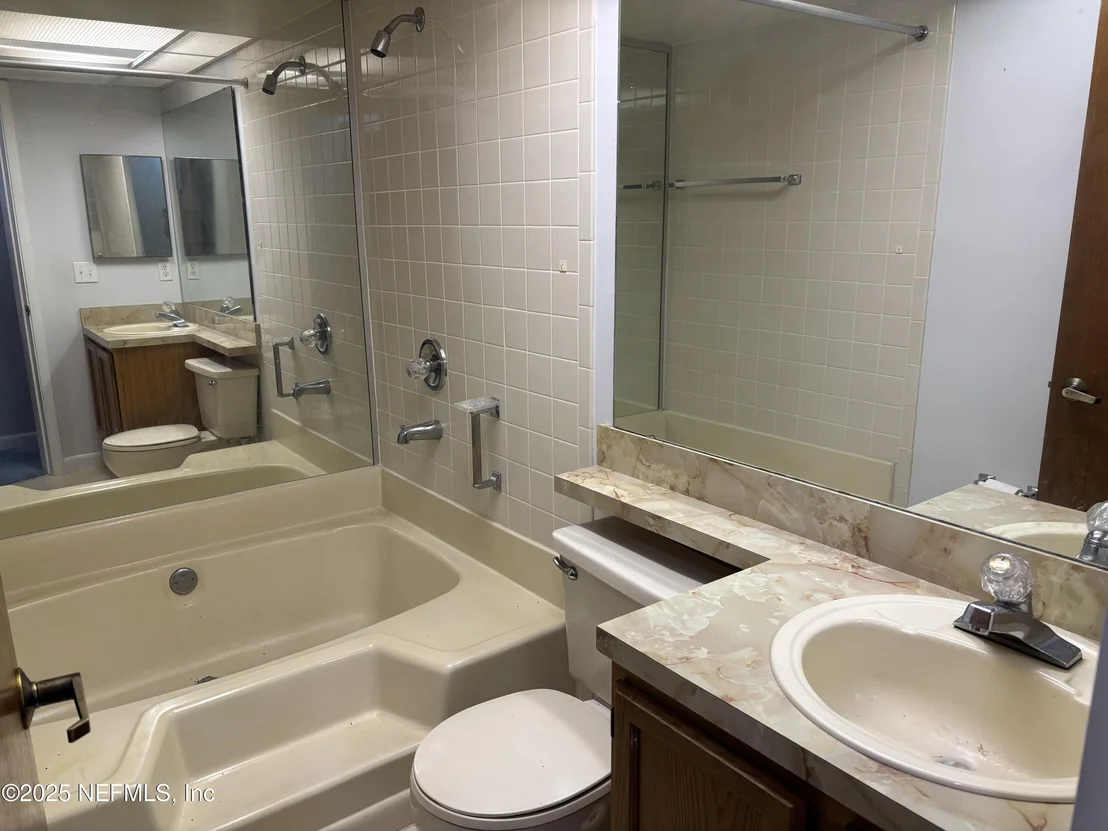 Photo of 8317 MEADOW BEND Court
