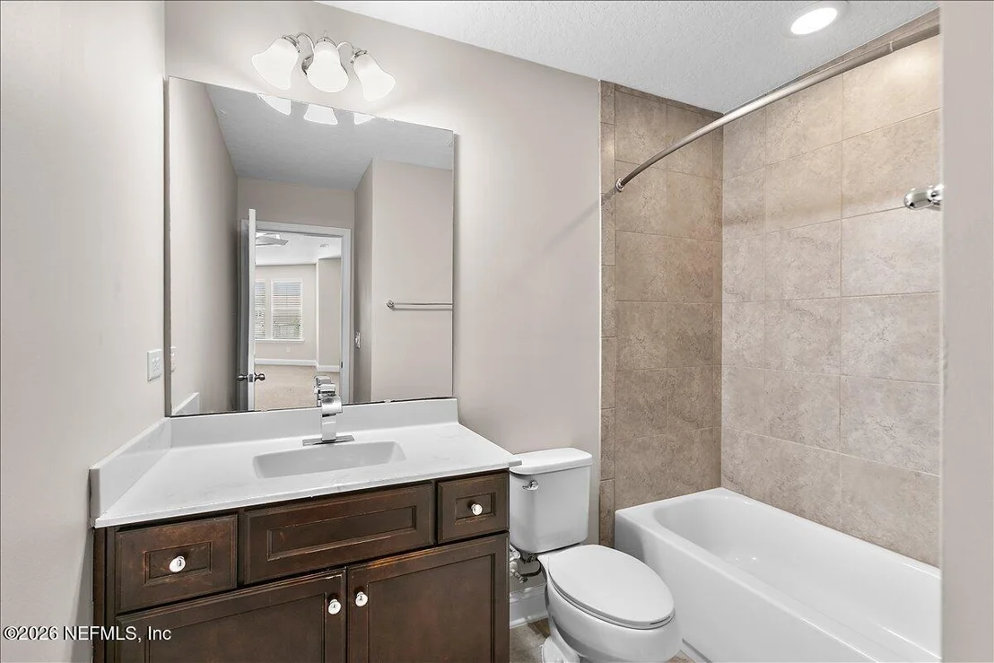 Photo of 160 GREENVIEW Lane