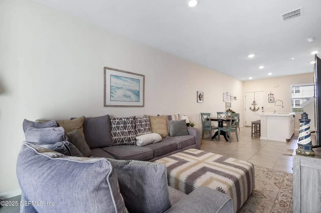 Photo of 94 RED HOUSE Circle