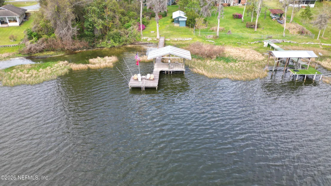 Photo of 176 LAKE Drive