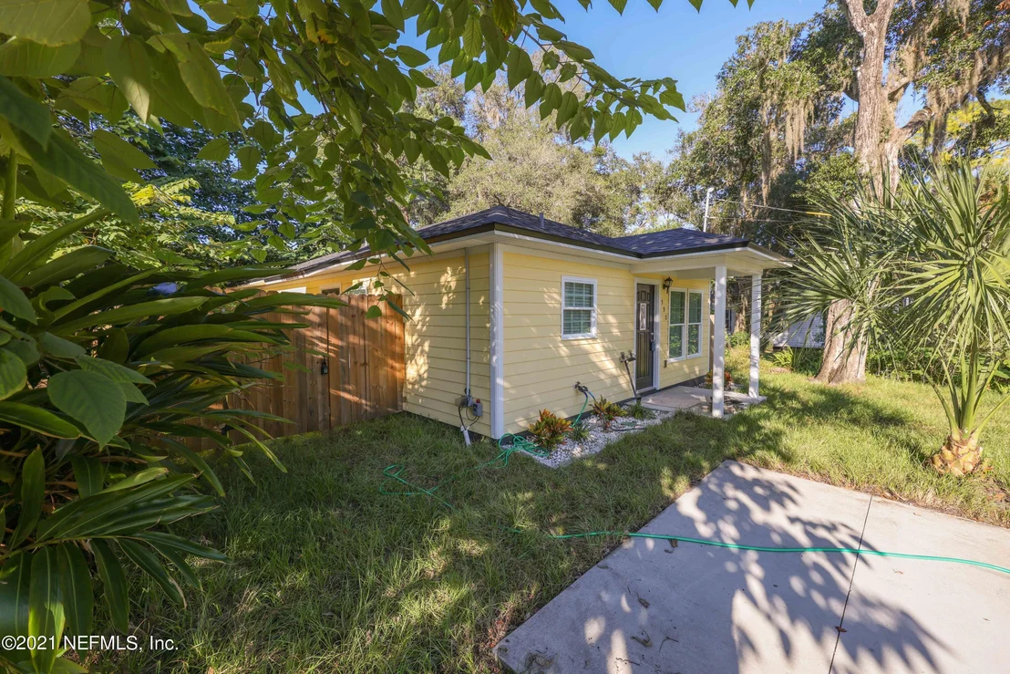 Photo of 590 PEARL Street