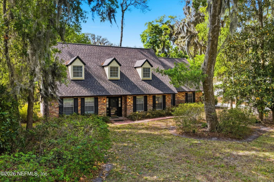 Photo of 970 SANDPIPER Lane