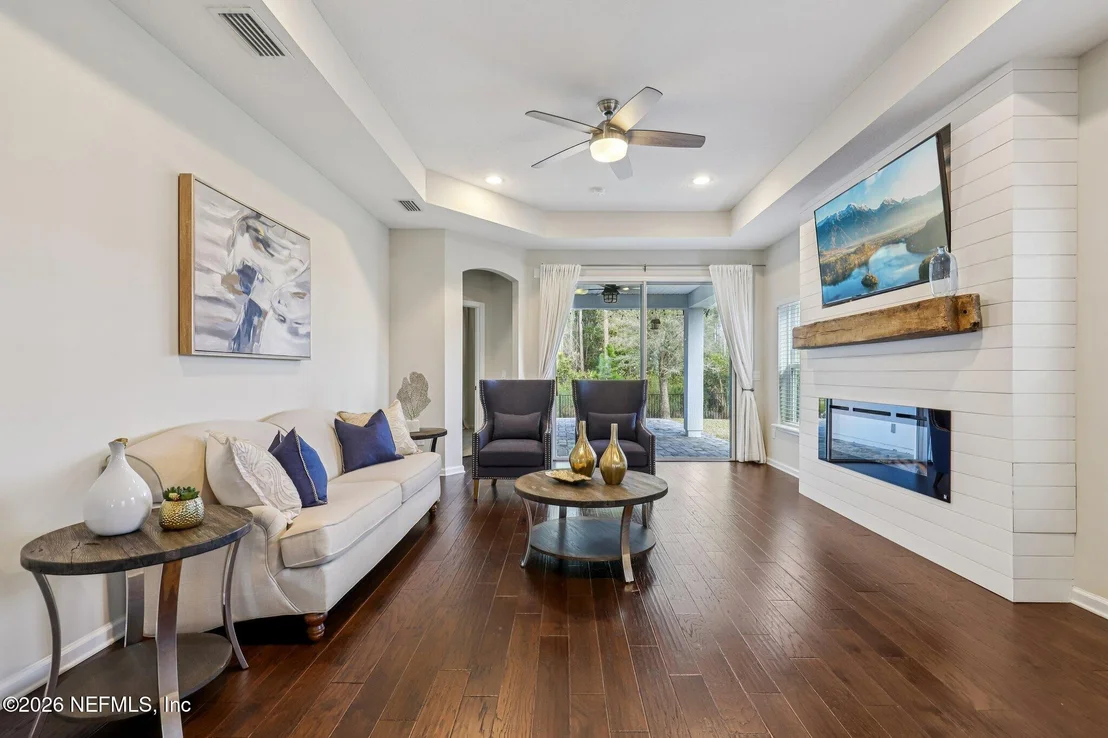 Photo of 186 CONCAVE Lane