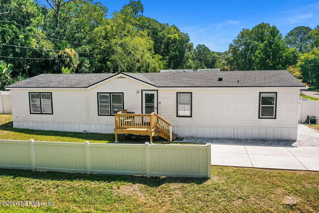 Photo of 1108 W KING Street