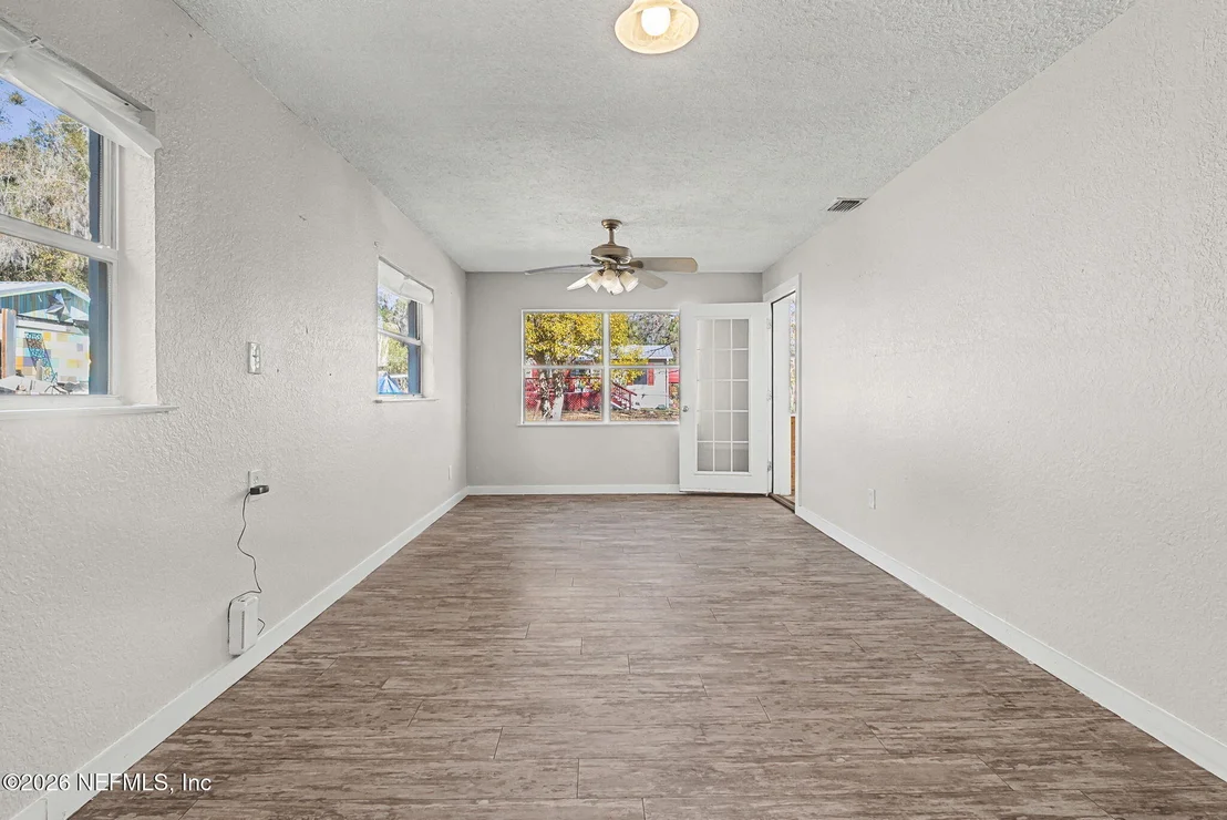 Photo of 503 WILSON Road