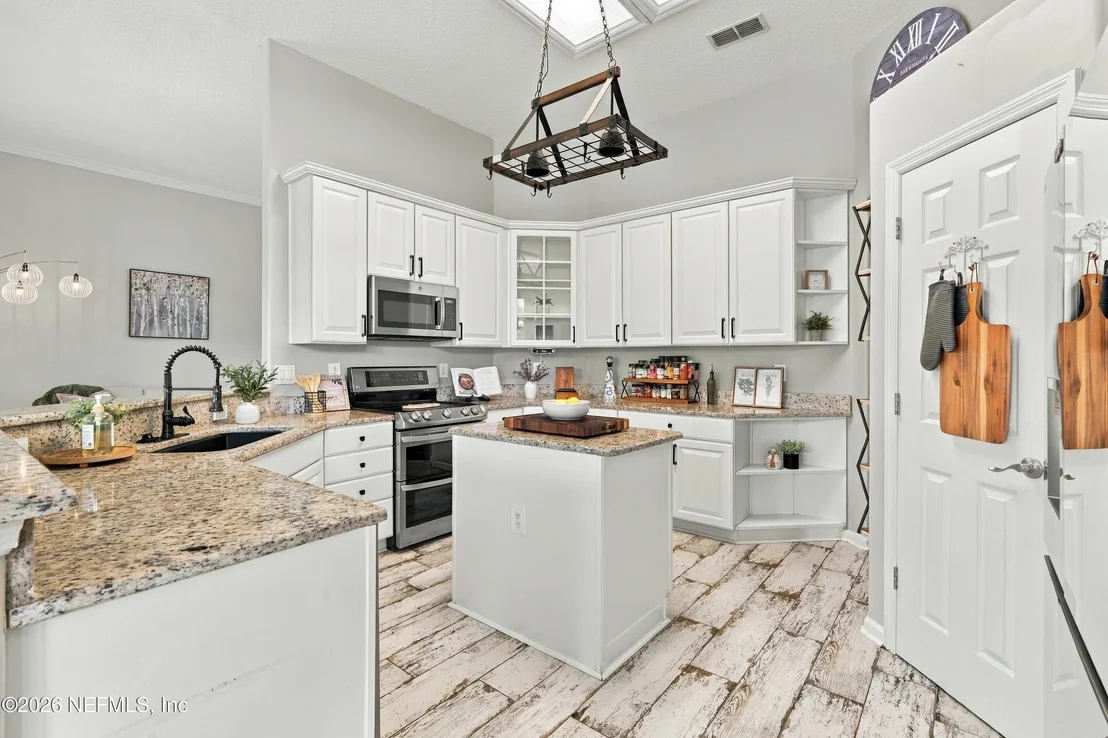 Photo of 700 N INDIGO Terrace